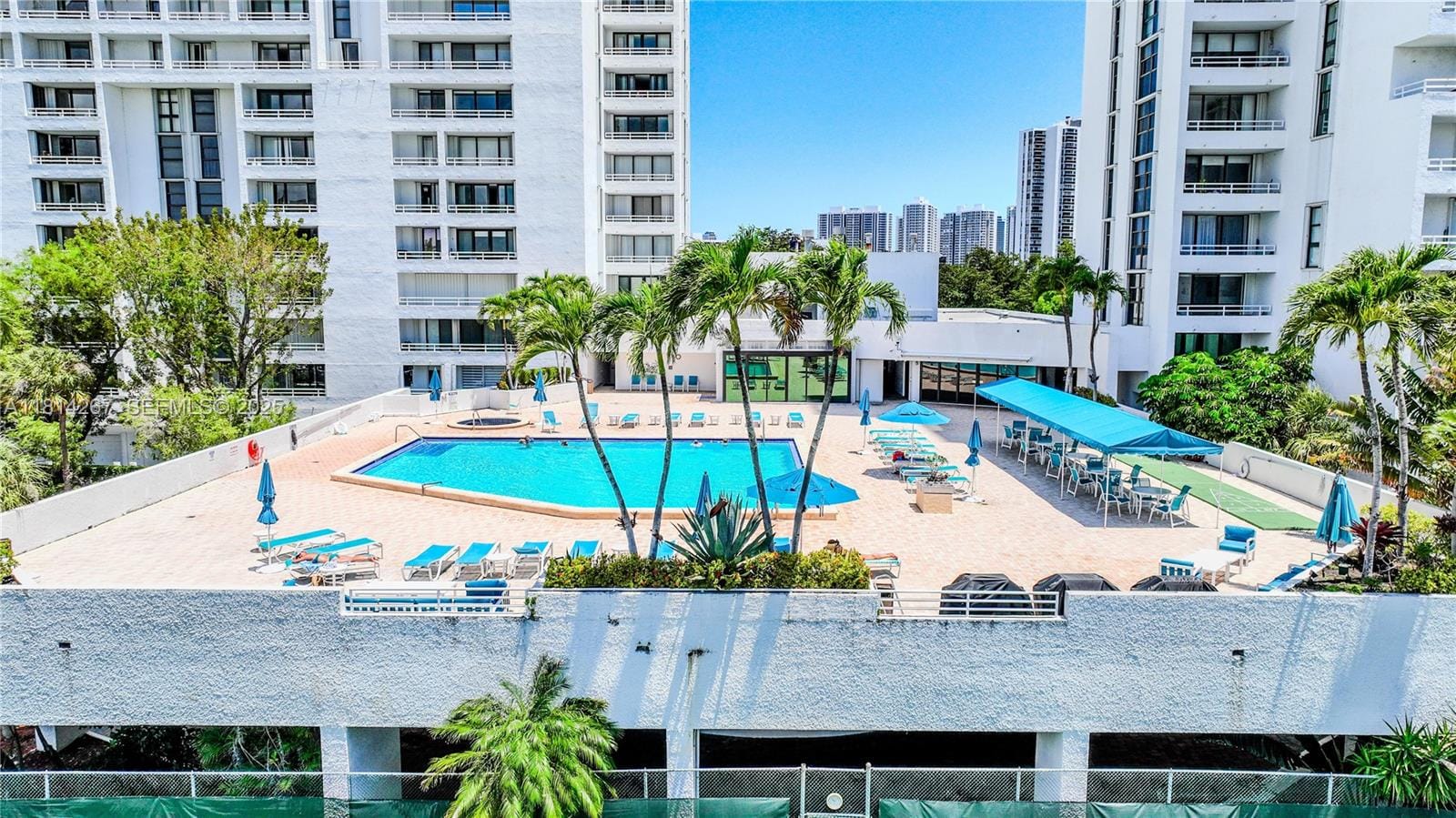 20355 NE 34th Court 325, Aventura, FL 33180 photo 27