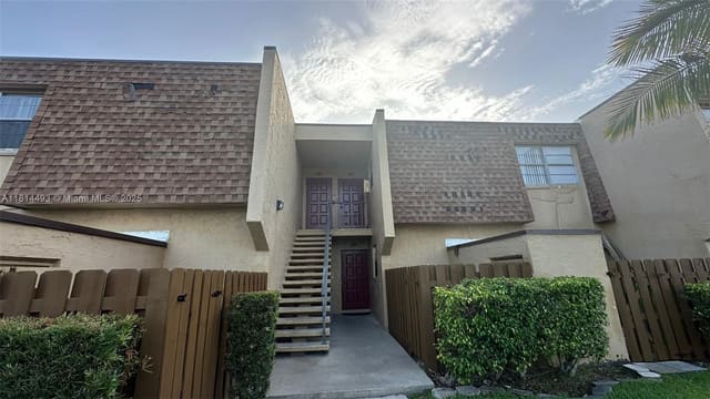 3711 NW 95th Terrace 1126, sold in Welleby Townhome, Sunrise, FL