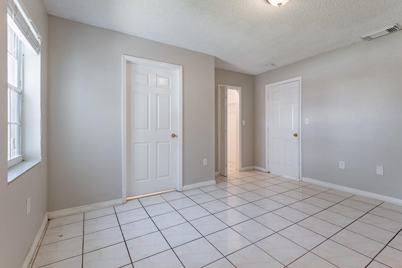 14450 SW 153 — photo 11