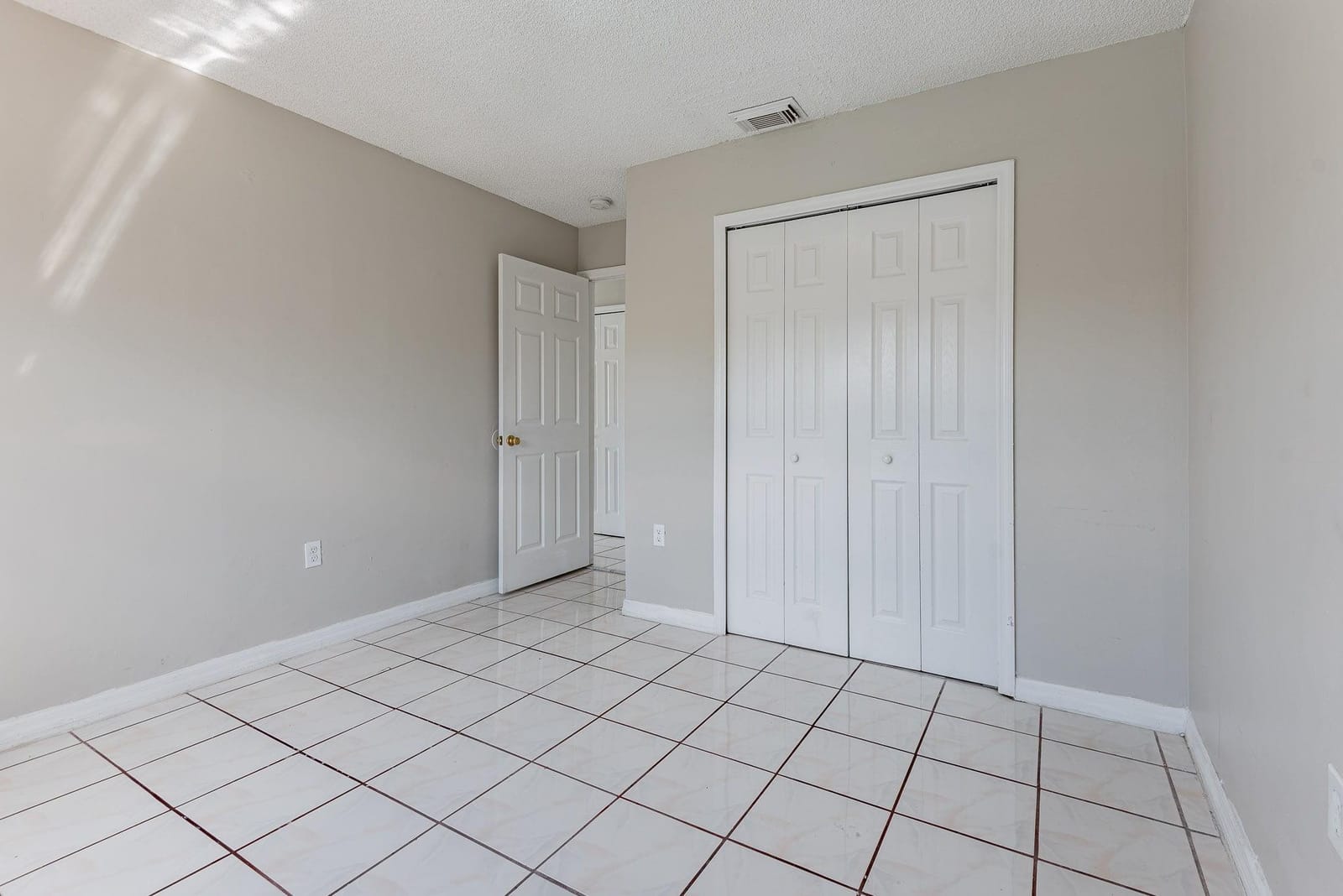 14450 SW 153, Miami, FL 33177 photo 17