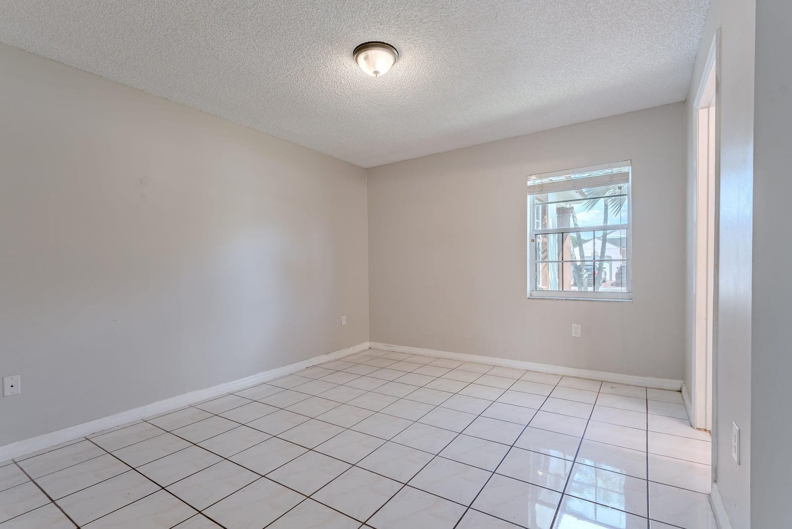 14450 SW 153 — photo 9