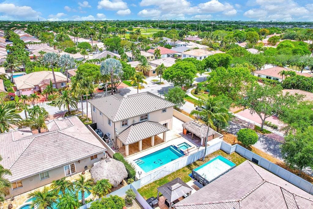 16732 NW 89th Place, Miami Lakes, FL 33018 photo 16