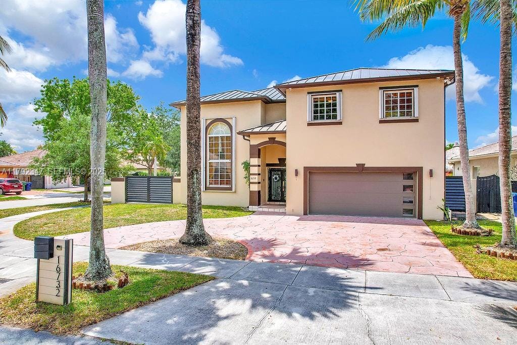 16732 NW 89th Place, Miami Lakes, FL 33018 photo 3