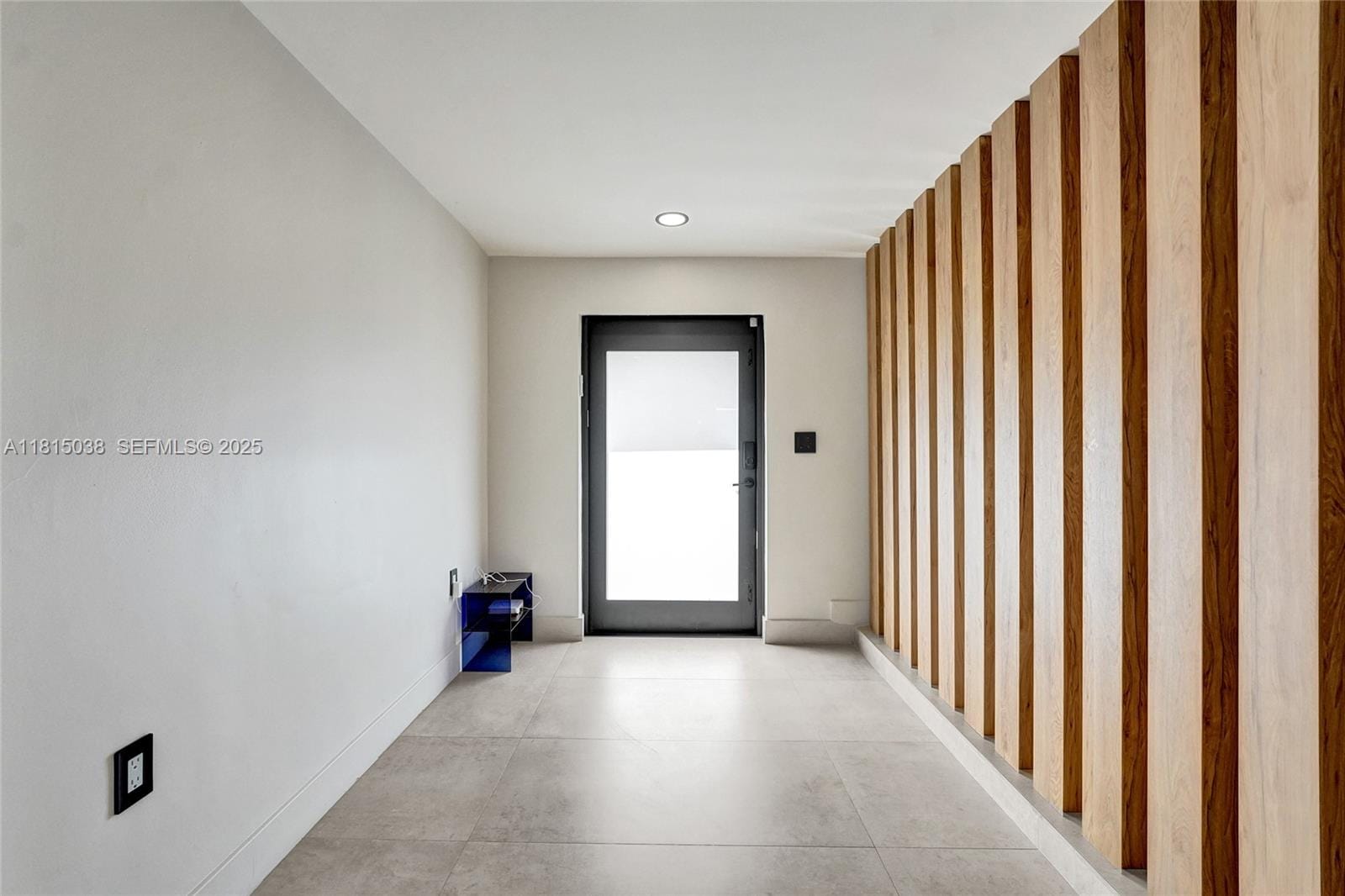 2045 NE 202nd Street — photo 10
