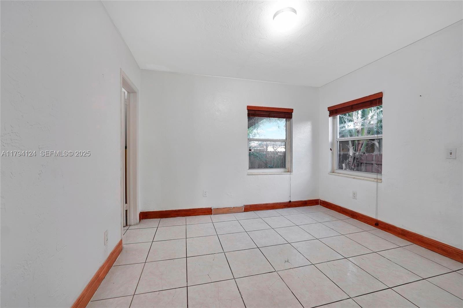 4241 W 1st Avenue, Hialeah, FL 33012 photo 15