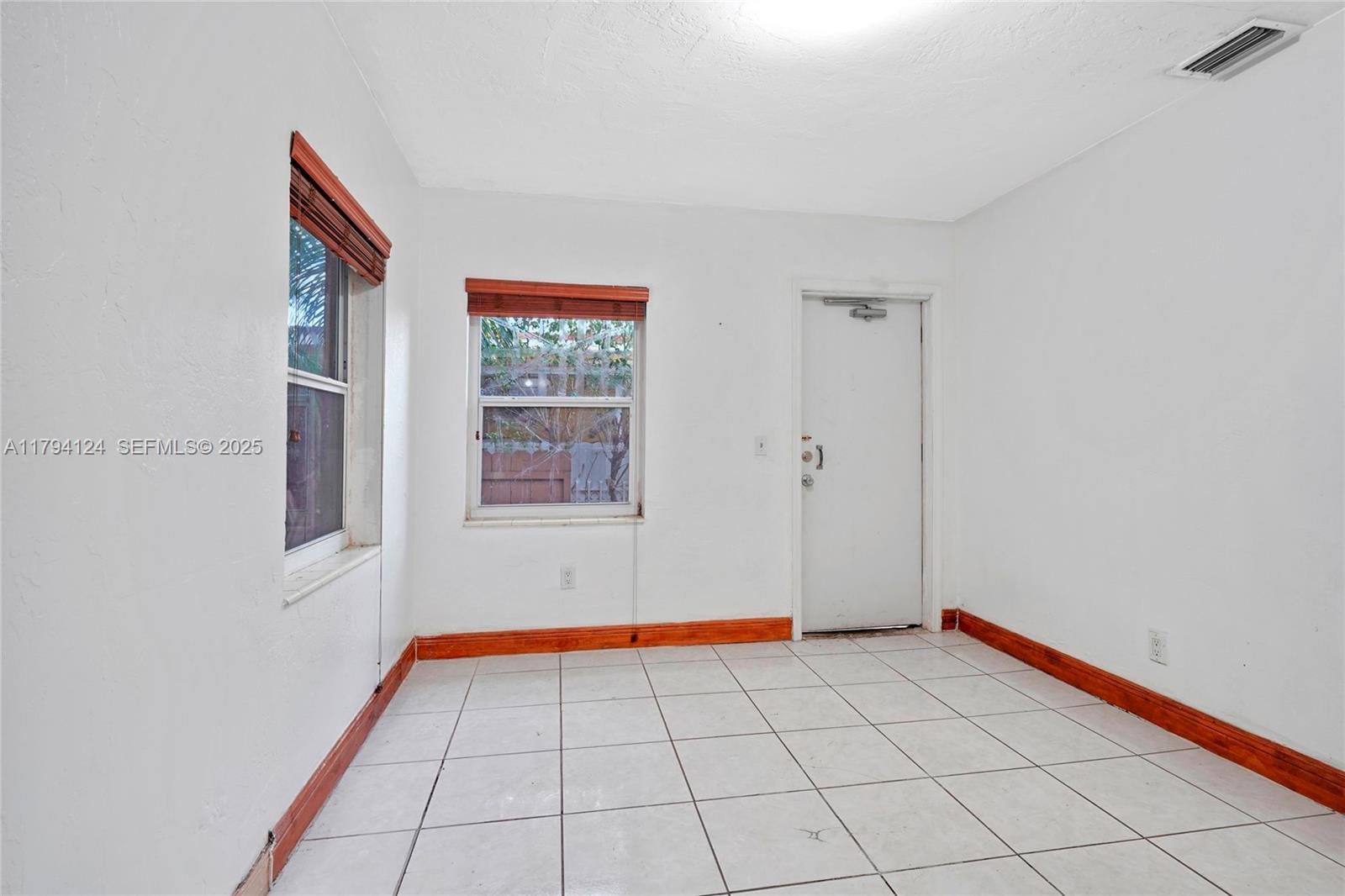 4241 W 1st Avenue, Hialeah, FL 33012 photo 19