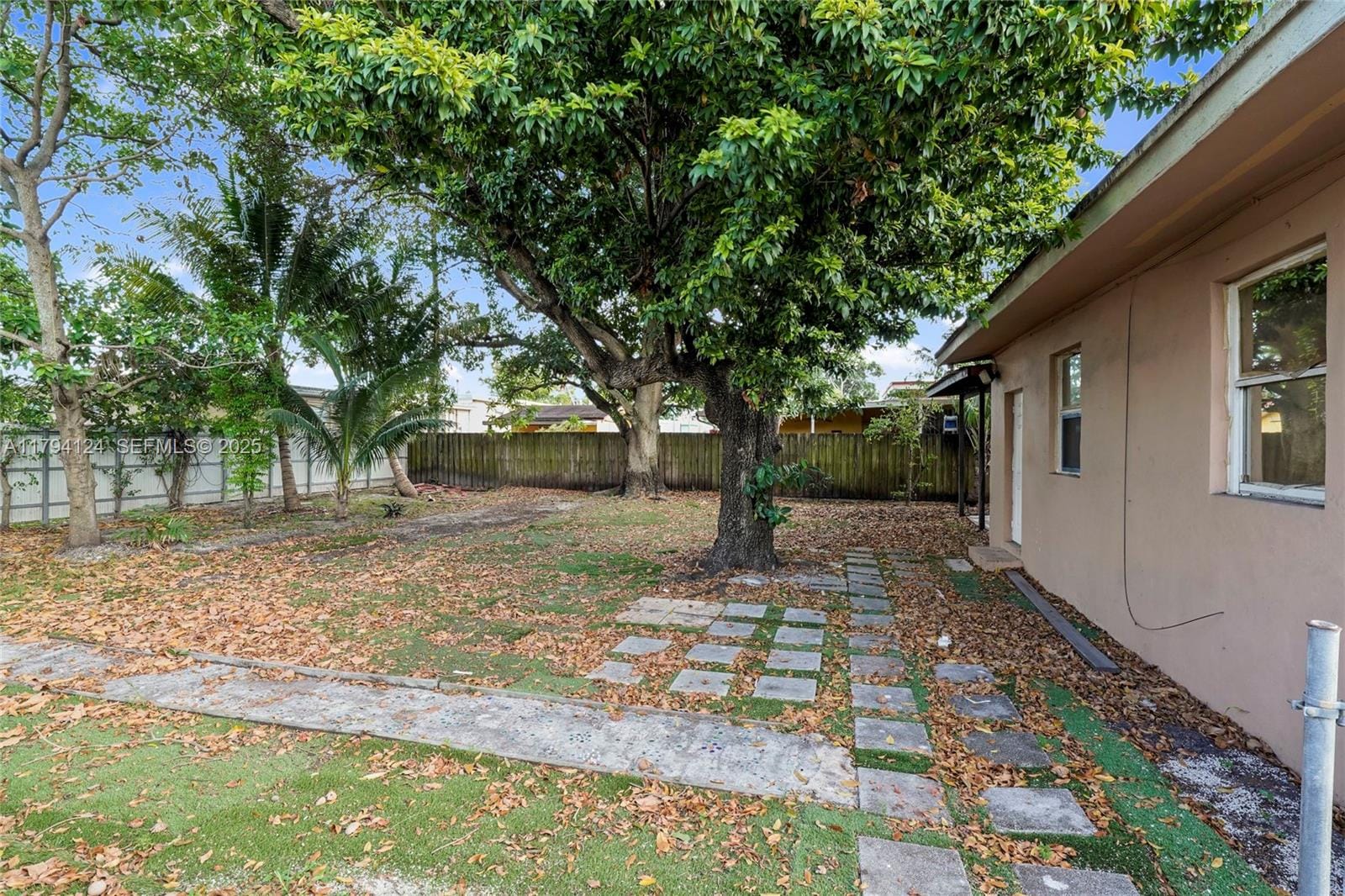 4241 W 1st Avenue, Hialeah, FL 33012 photo 28