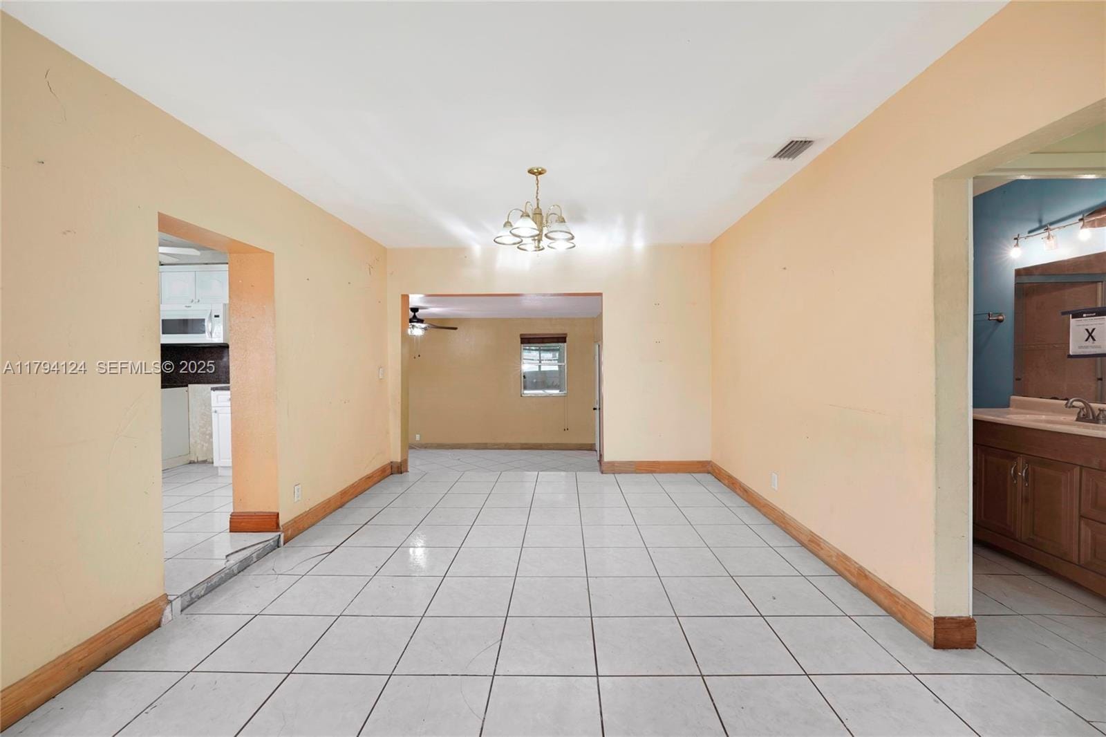 4241 W 1st Avenue, Hialeah, FL 33012 photo 6