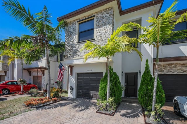 25074 SW 107th Court, Homestead, FL 33032