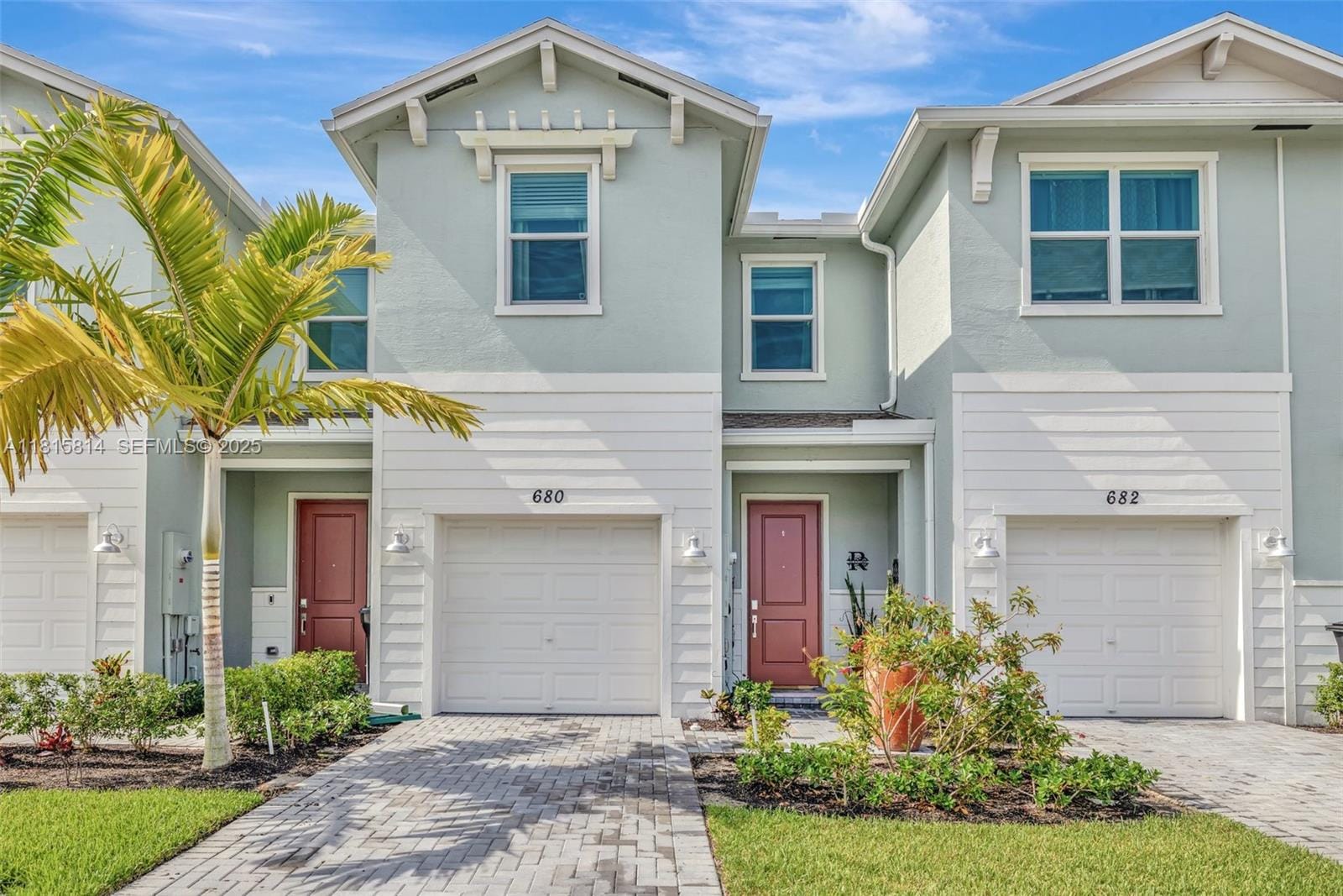 680 SE Lake Falls Street, Port St. Lucie, FL 34984