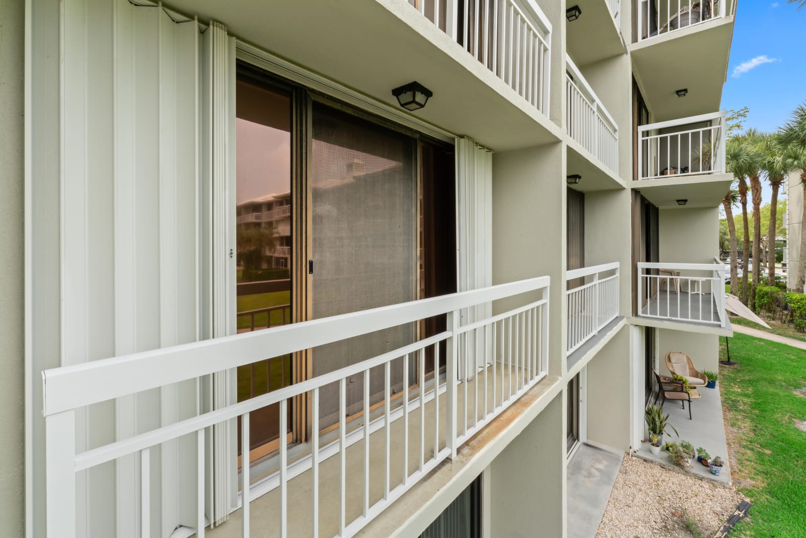 2621 Village Boulevard 203, West Palm Beach, FL 33409 photo 23