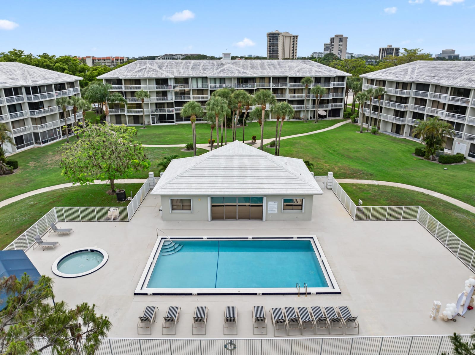 2621 Village Boulevard 203, West Palm Beach, FL 33409 photo 24