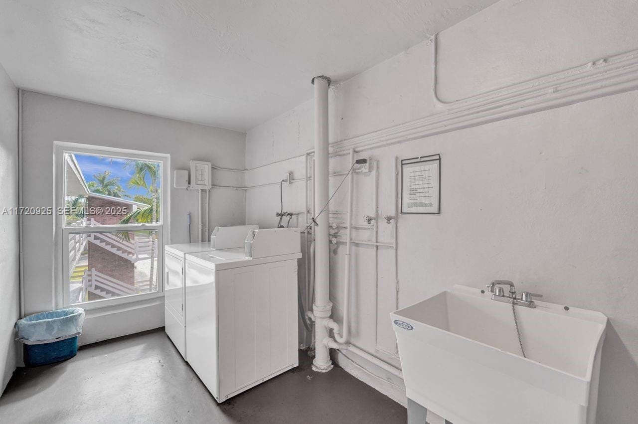 700 Layne Boulevard 315, Hallandale Beach, FL 33009 photo 12