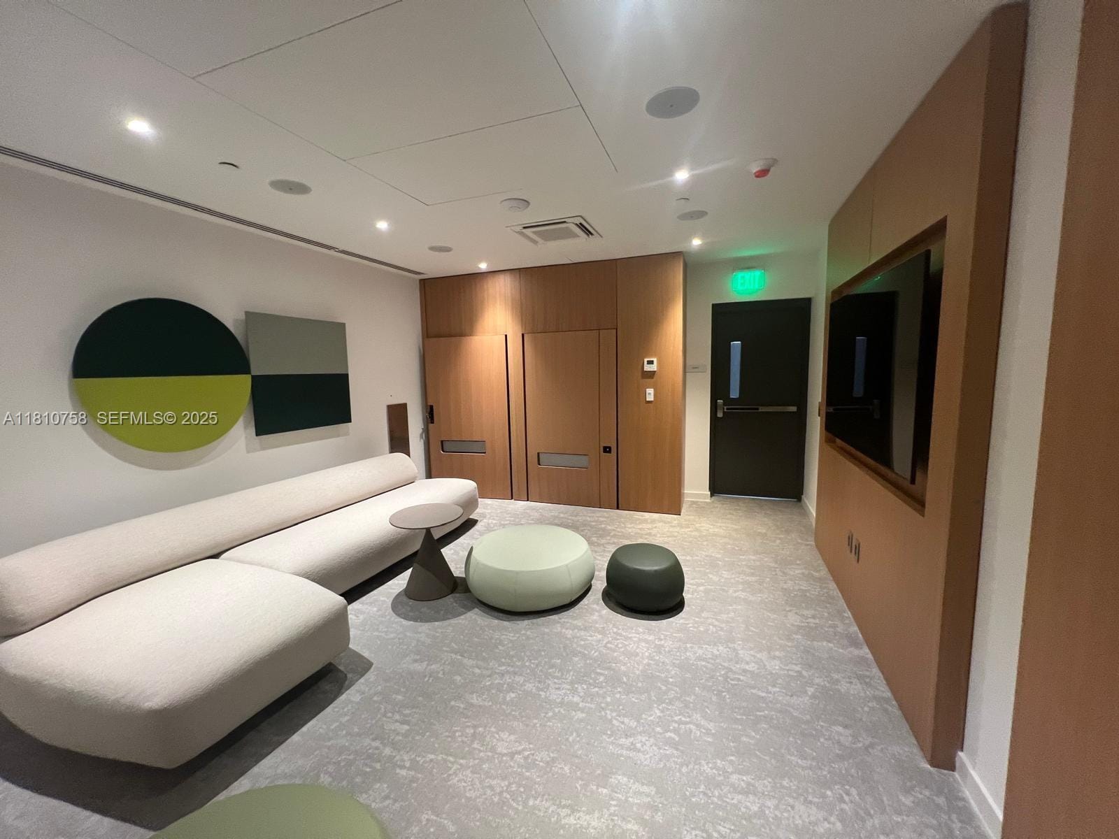 300 Biscayne Blvd Way 1805, Miami, FL 33131 photo 30