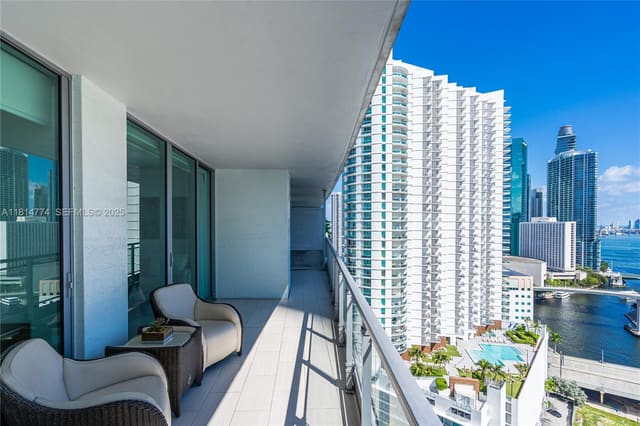 90 SW 3rd Street 2513, Miami, FL 33130
