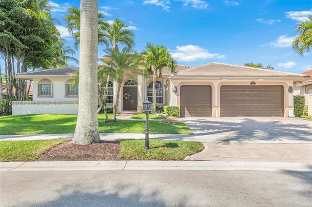 2539 Eagle Run Drive, sold in Sector 7 - Parcels F G H, Weston, FL