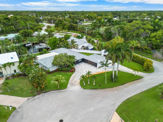 1772 SW Commodore Place, Palm City, FL 34990