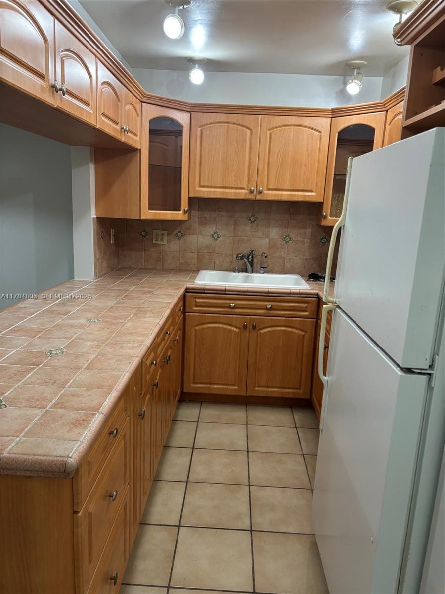 995 SW 84th Avenue 209 — photo 5