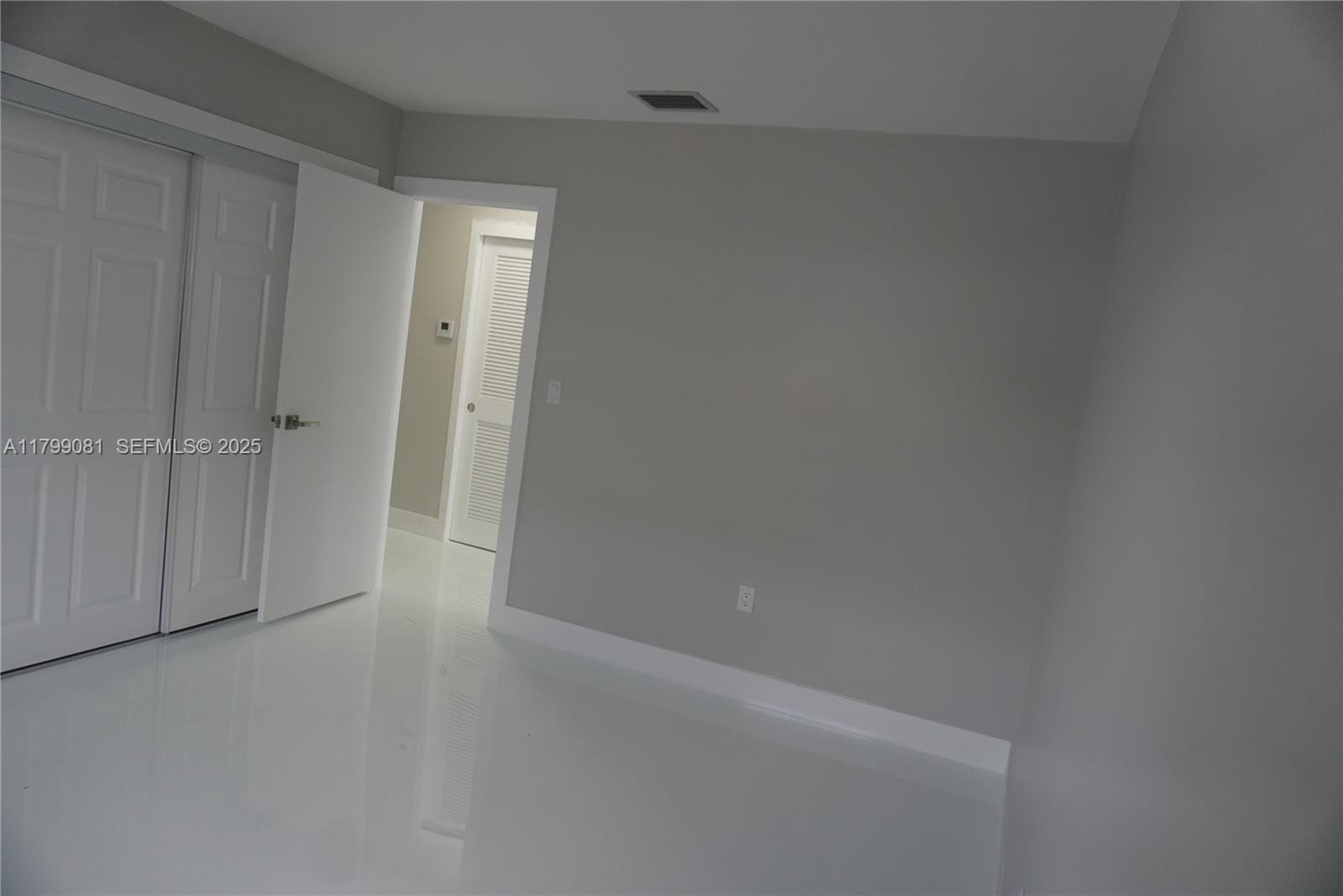 621 E 55th Street, Hialeah, FL 33013 photo 15