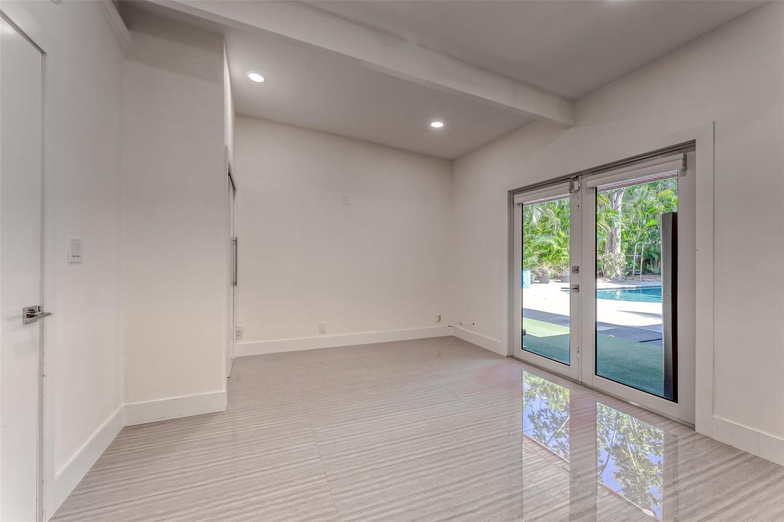 2642 Barbara Drive — photo 12