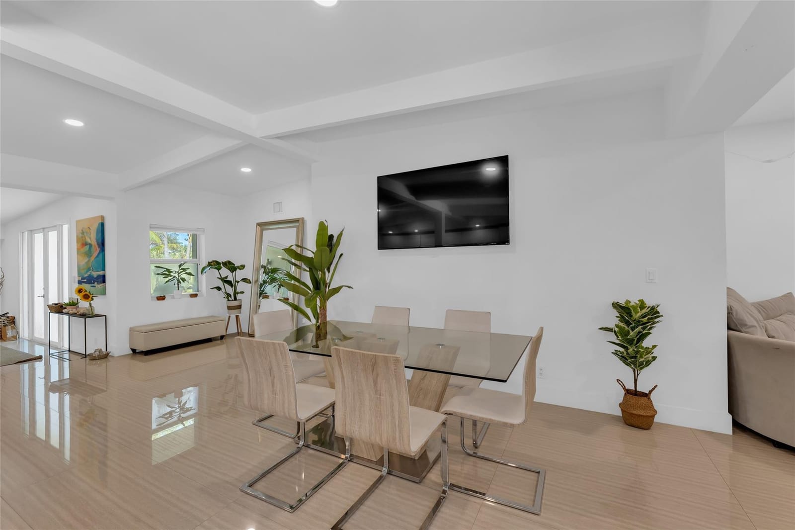 2642 Barbara Drive — photo 9