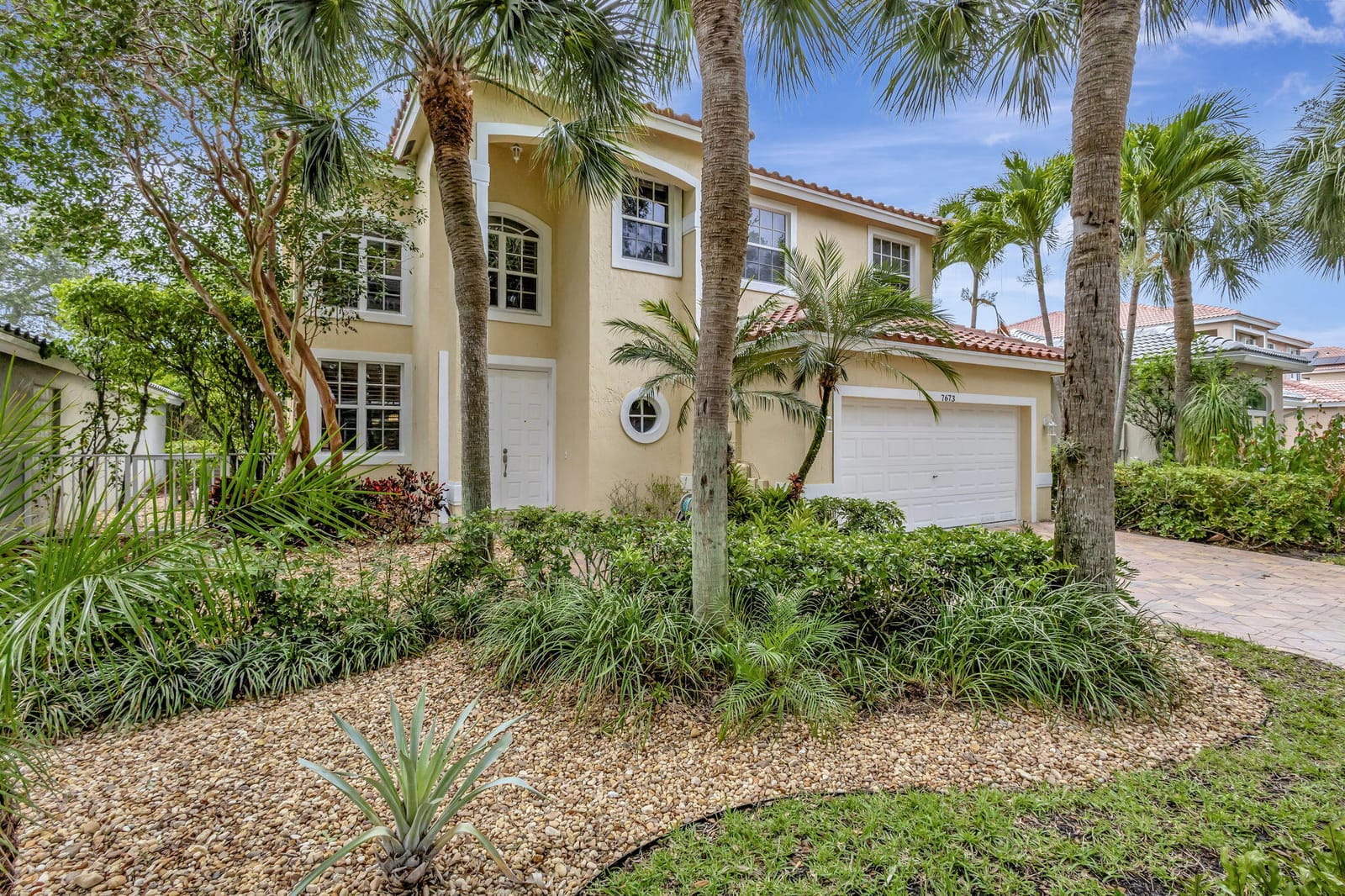7673 NW 60th Lane — photo 3