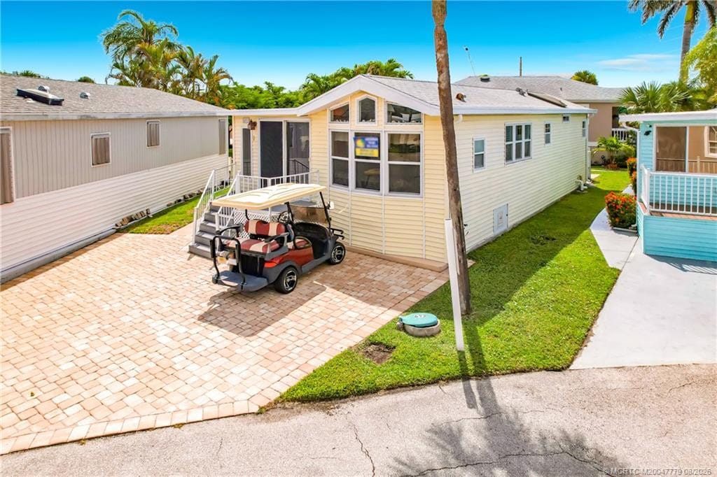 691 Nettles Boulevard, Jensen Beach, FL 34957 photo 29