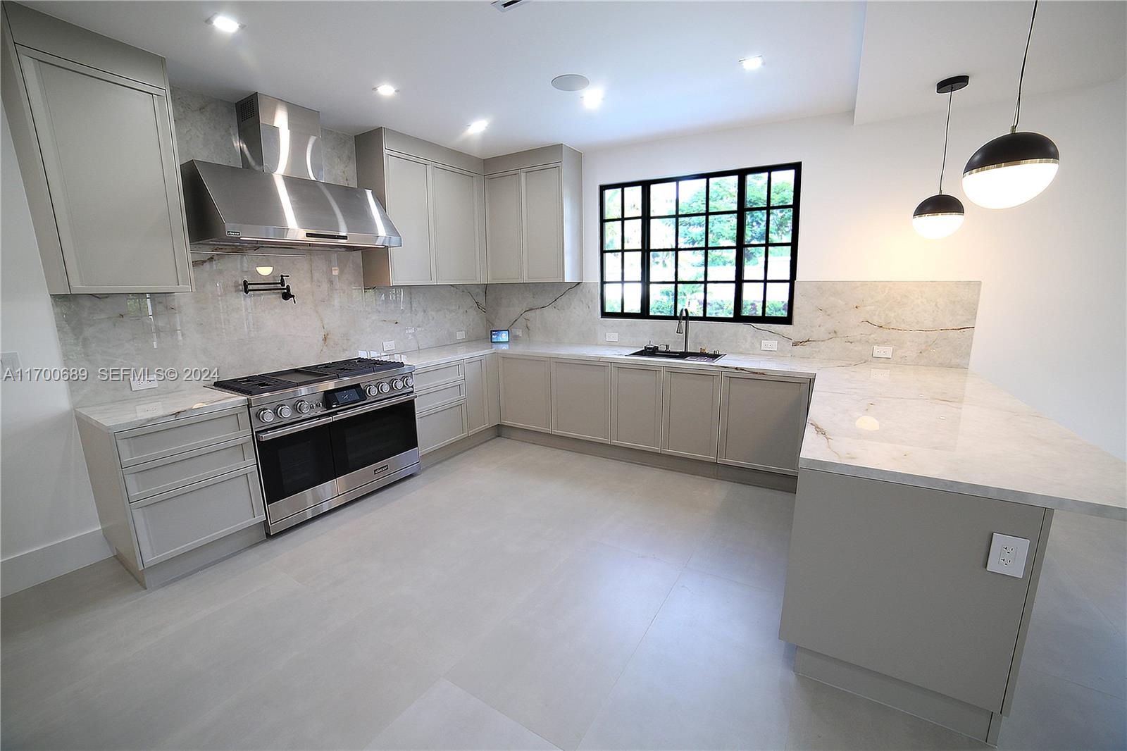 1345 Hollywood Boulevard, Hollywood, FL 33019 photo 14