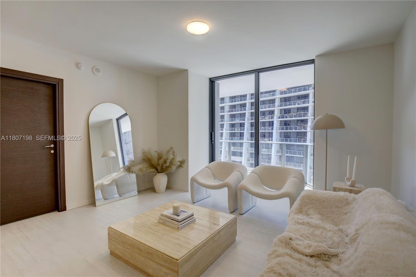 1000 Brickell Plaza 2705 — photo 11