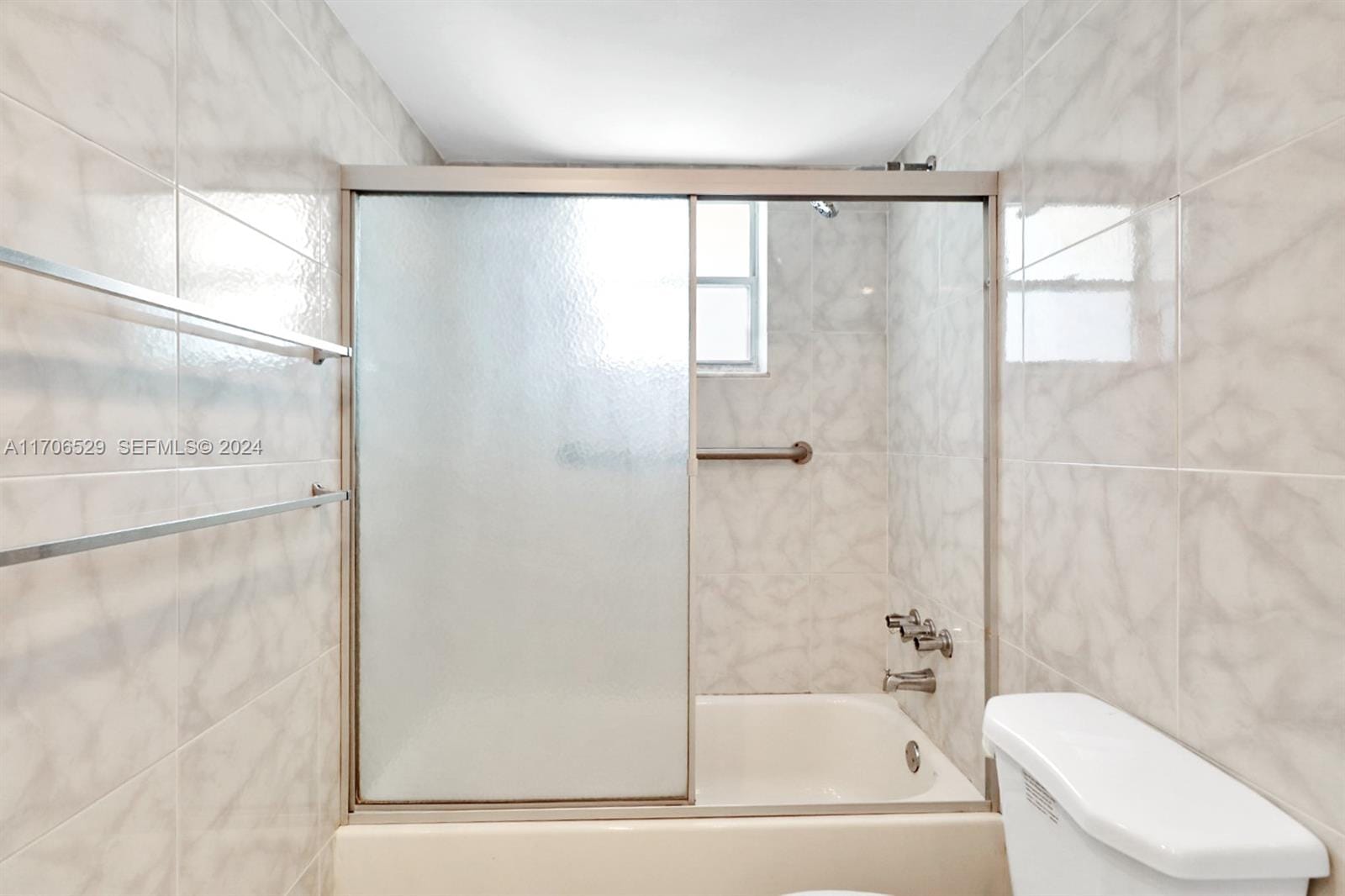 421 NE 14th Avenue 203, Hallandale Beach, FL 33009 photo 15