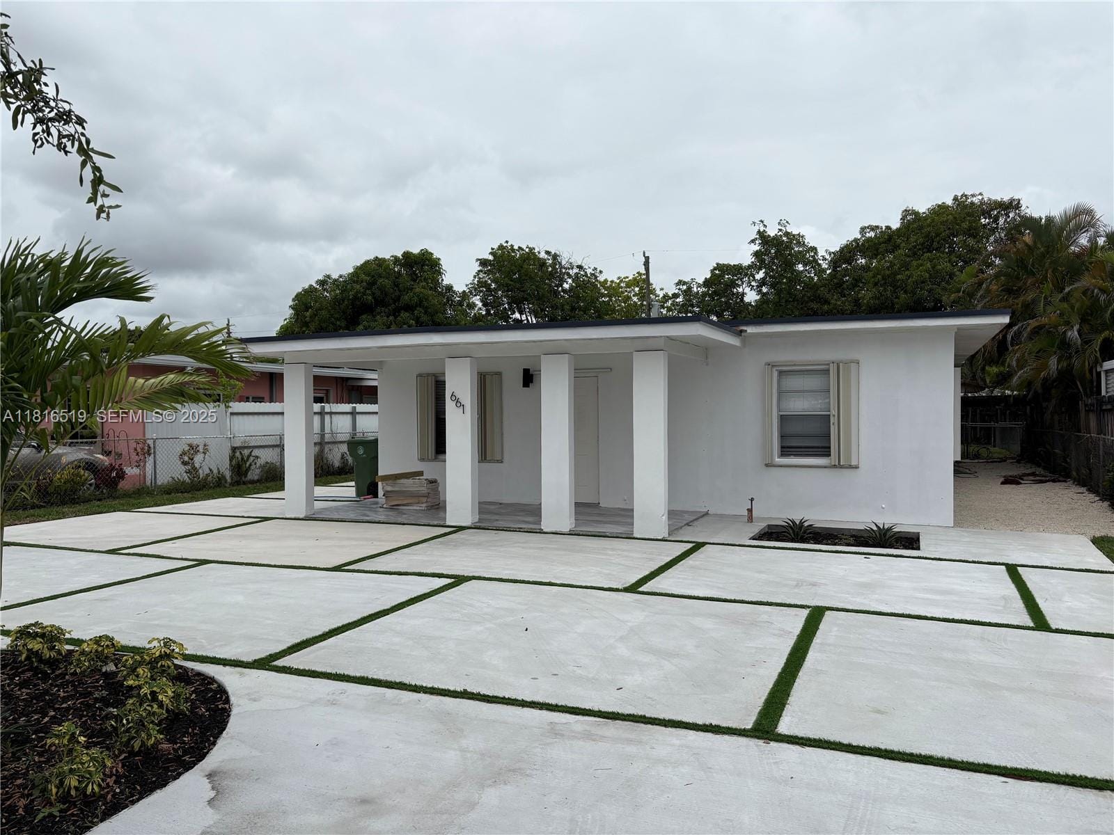 661 E 44th Street, Hialeah, FL 33013