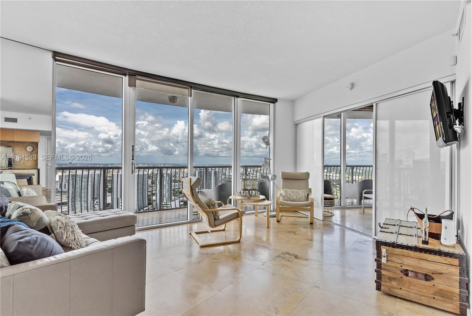 1750 N Bayshore Drive 5014, Miami, FL 33132, Miami