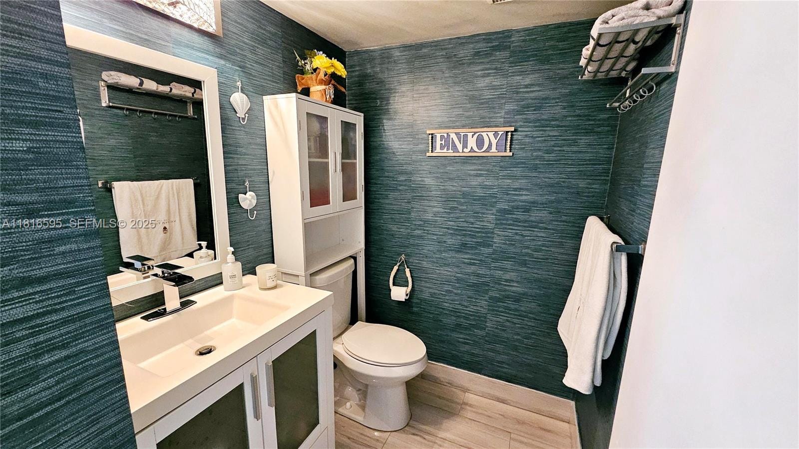 1401 SW 134th Way 412C — photo 4