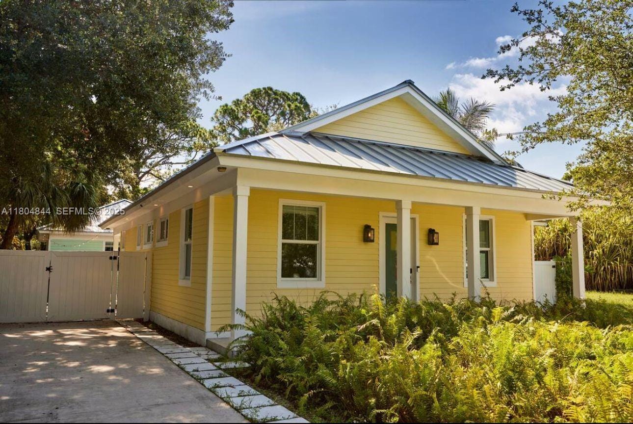 1280 SW 25th Avenue, Fort Lauderdale, FL 33312