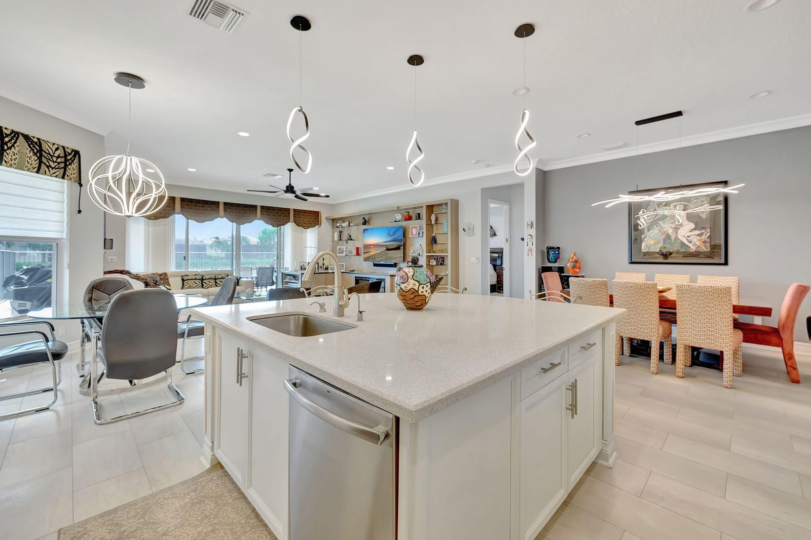 8680 Carmel Mountain Way — photo 9
