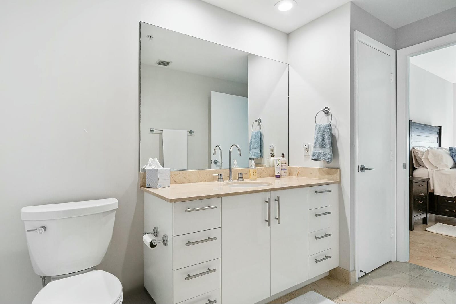 550 Okeechobee Boulevard 1514 — photo 10
