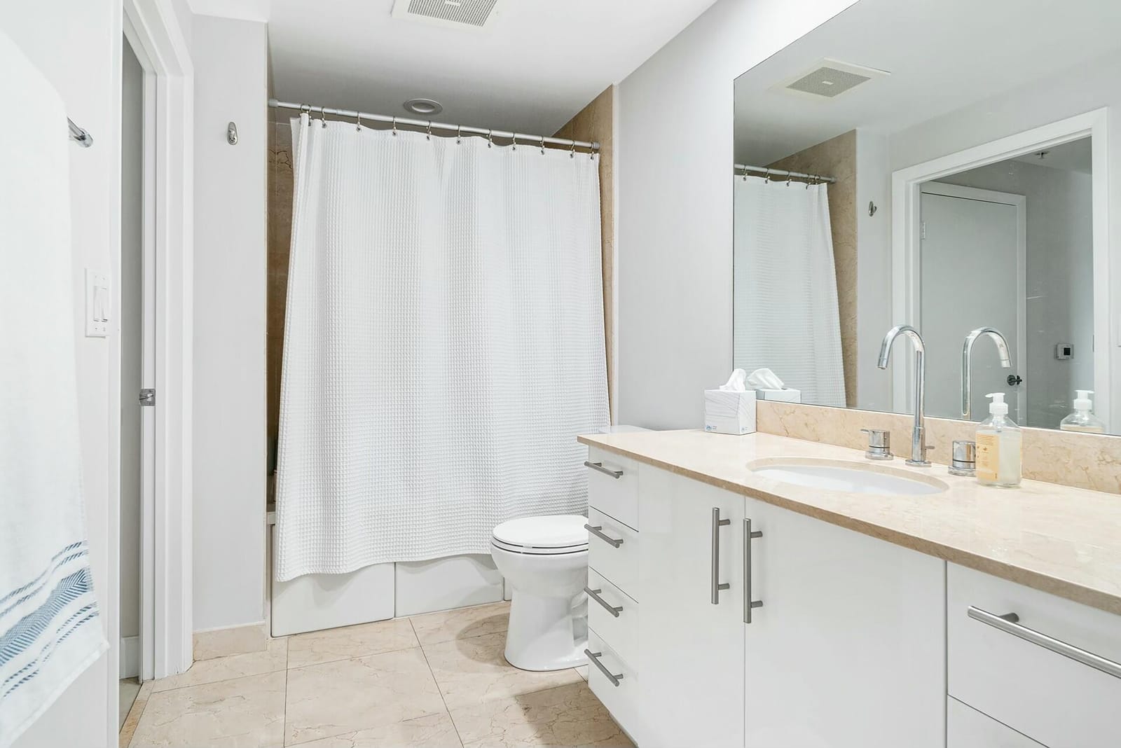 550 Okeechobee Boulevard 1514 — photo 11