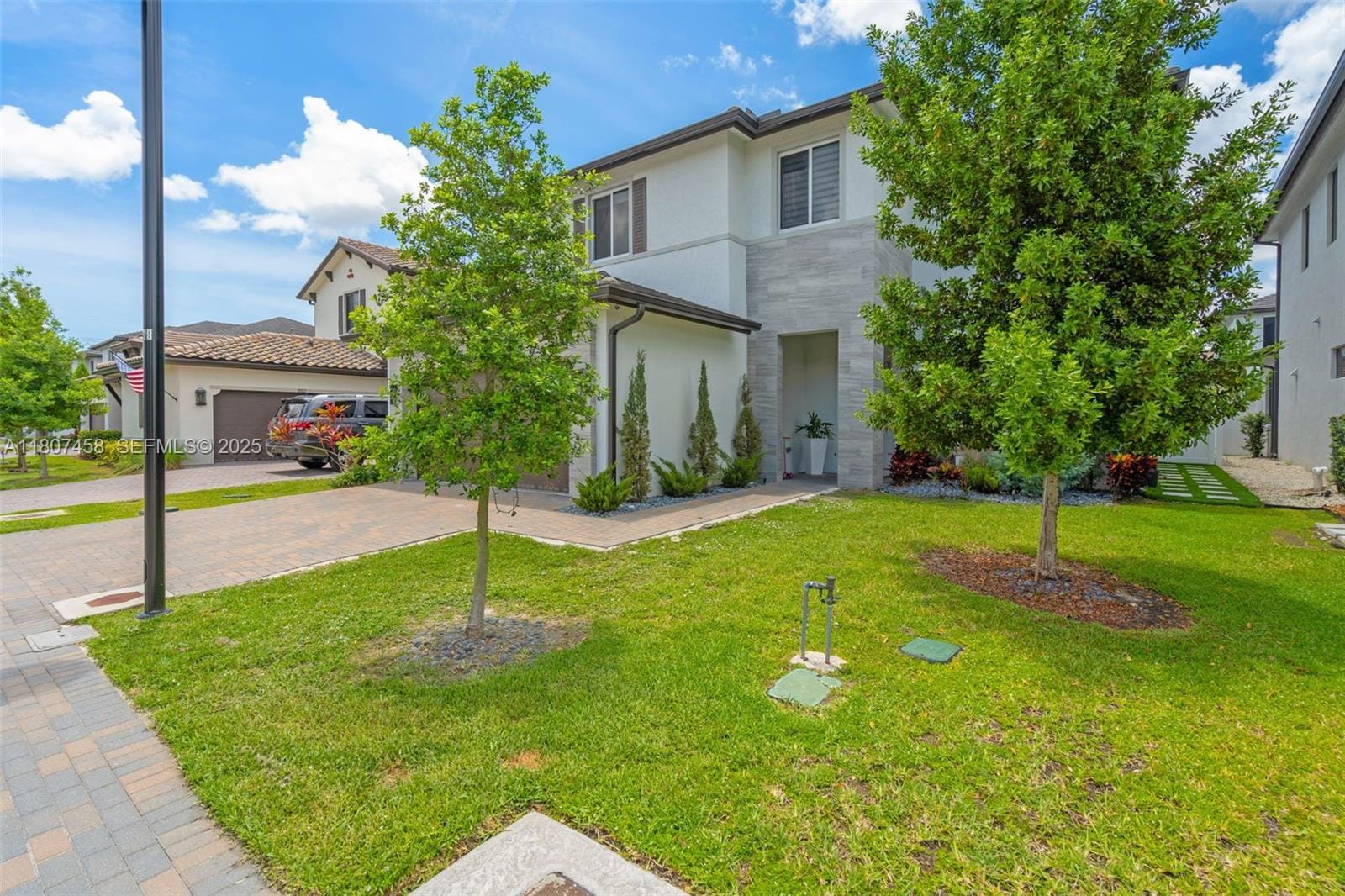 8110 NW 46th Terrace, Doral, FL 33166 photo 2