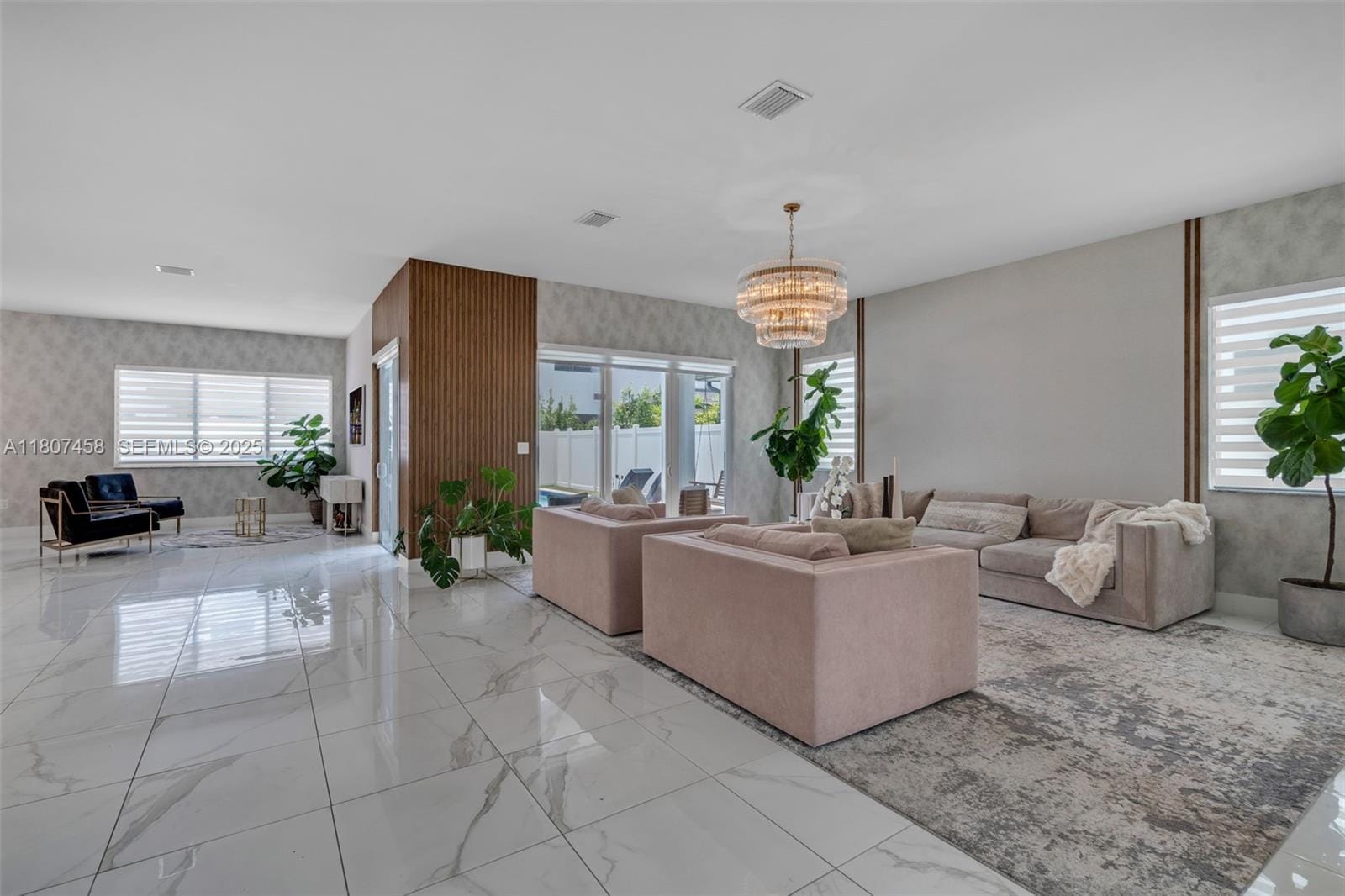 8110 NW 46th Terrace, Doral, FL 33166 photo 3