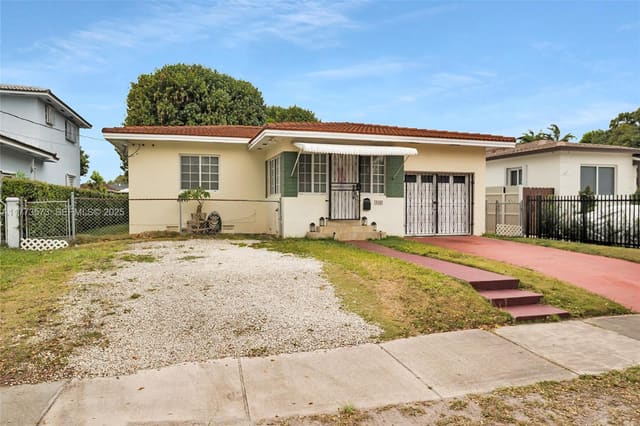330 SW 48th Avenue, sold in Tierra Alta, Miami, FL