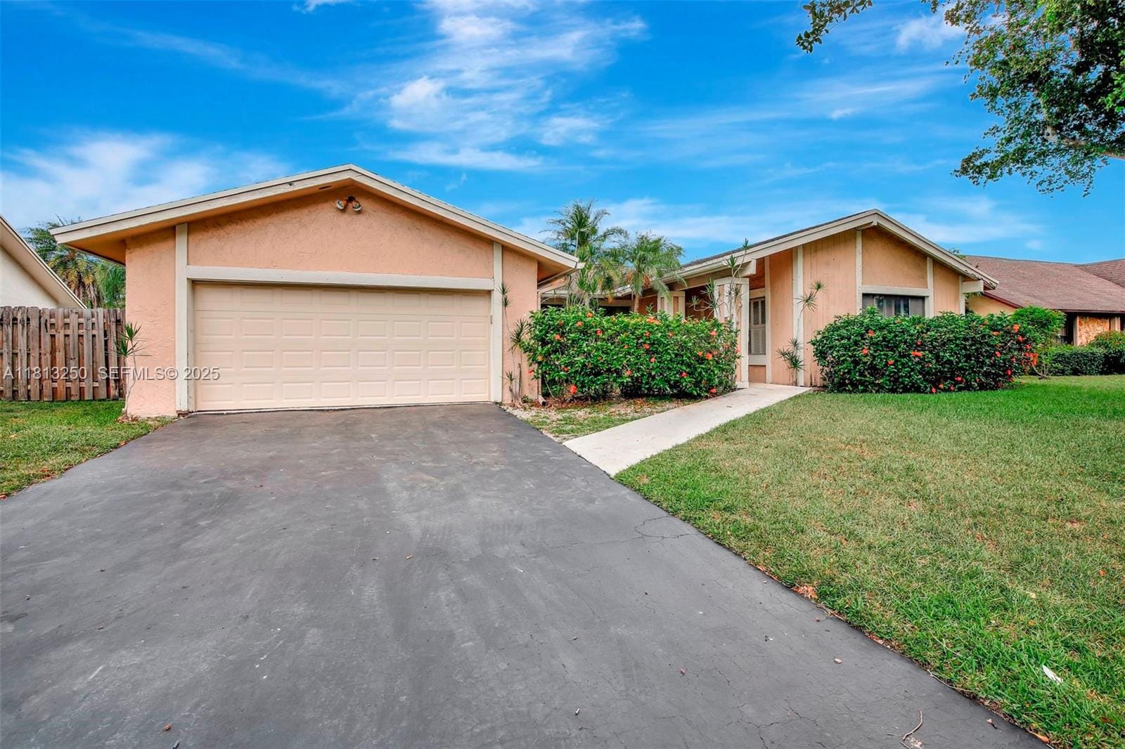 1360 NW 94th Avenue, Plantation, FL 33322