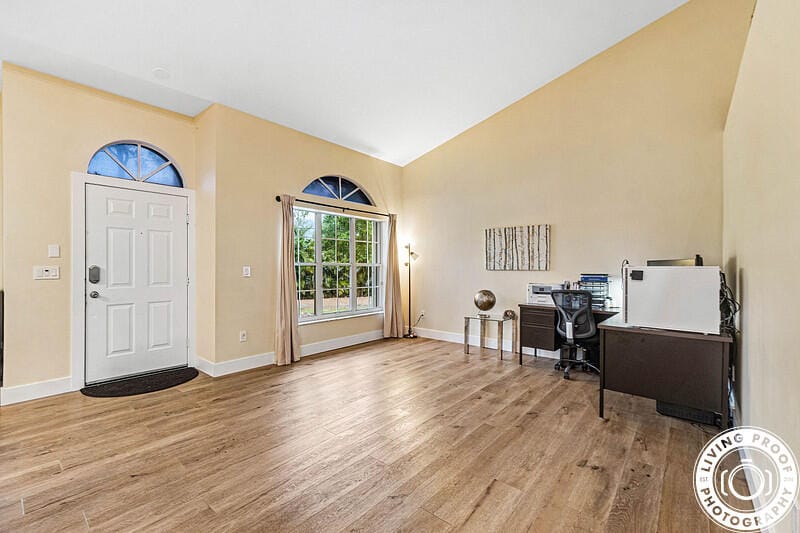 4038 Calamondin Boulevard — photo 2