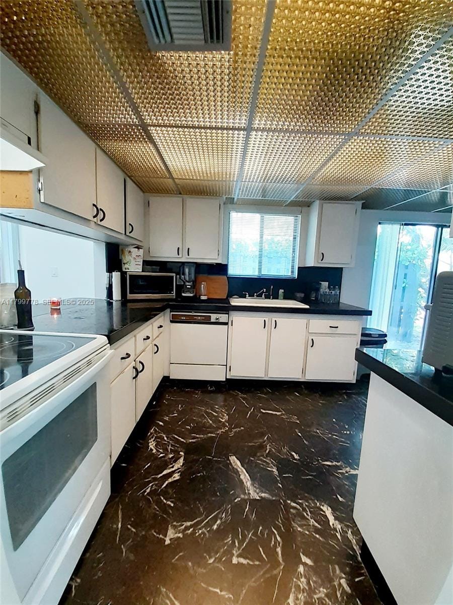 16023 S Fairway Terrace 118, Weston, FL 33326 photo 28