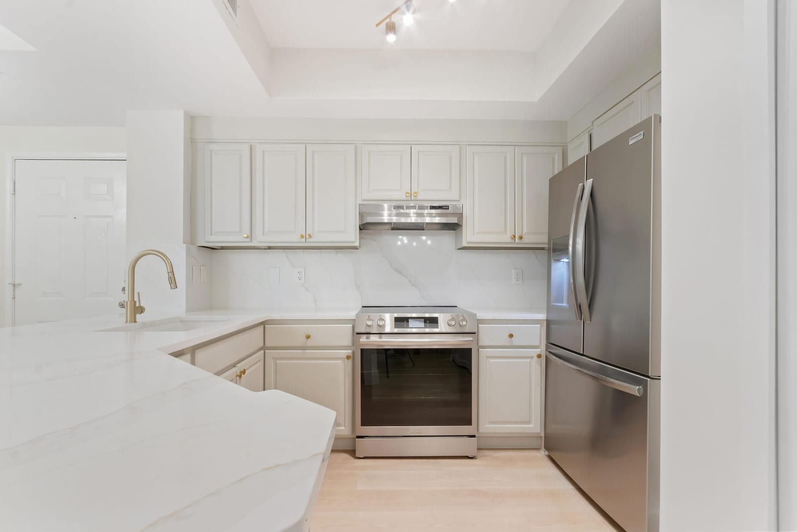 720 S Sapodilla Avenue 204, West Palm Beach, FL 33401 photo 8
