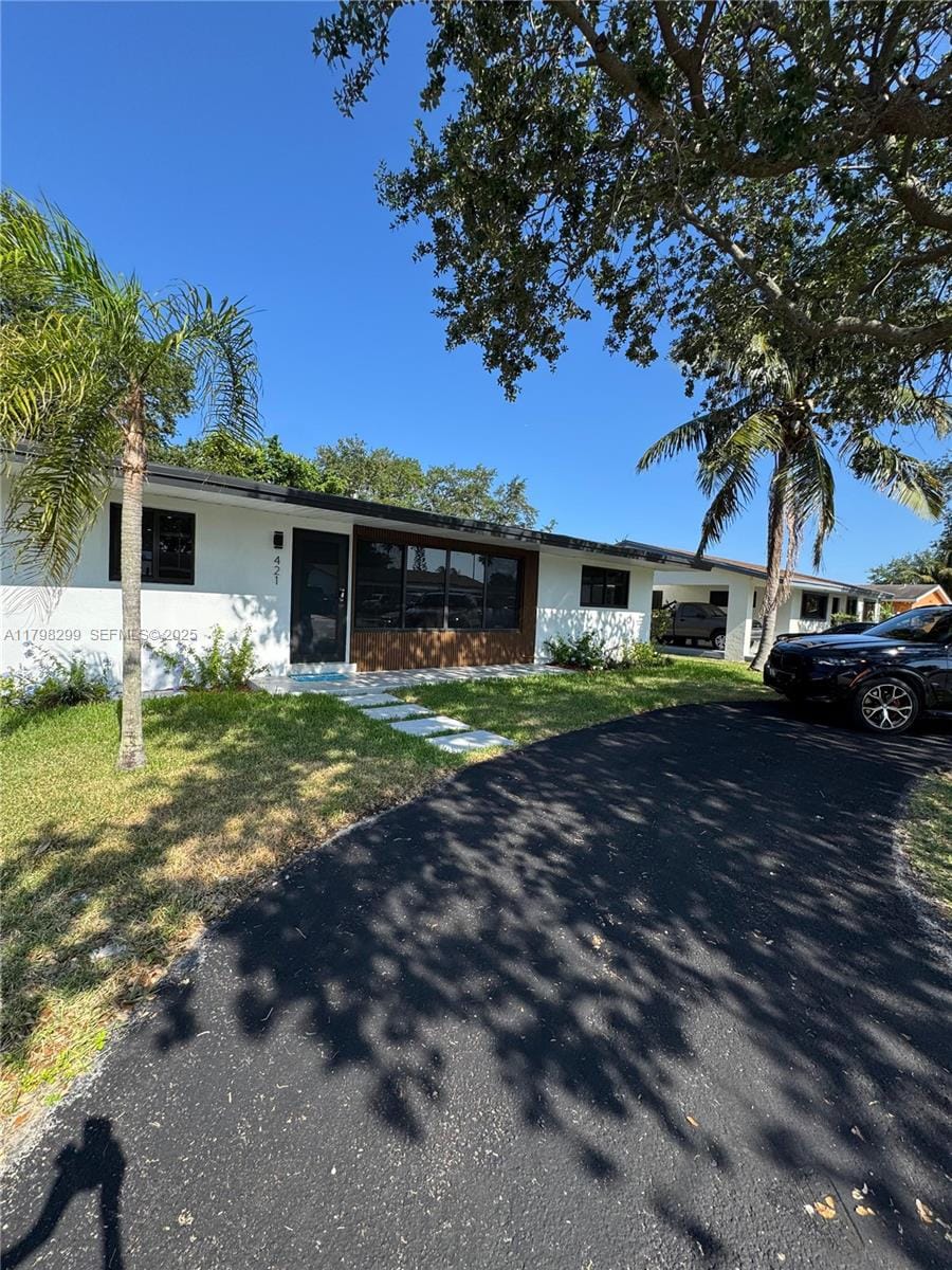 421 SW 11th Avenue, Hallandale Beach, FL 33009 photo 1
