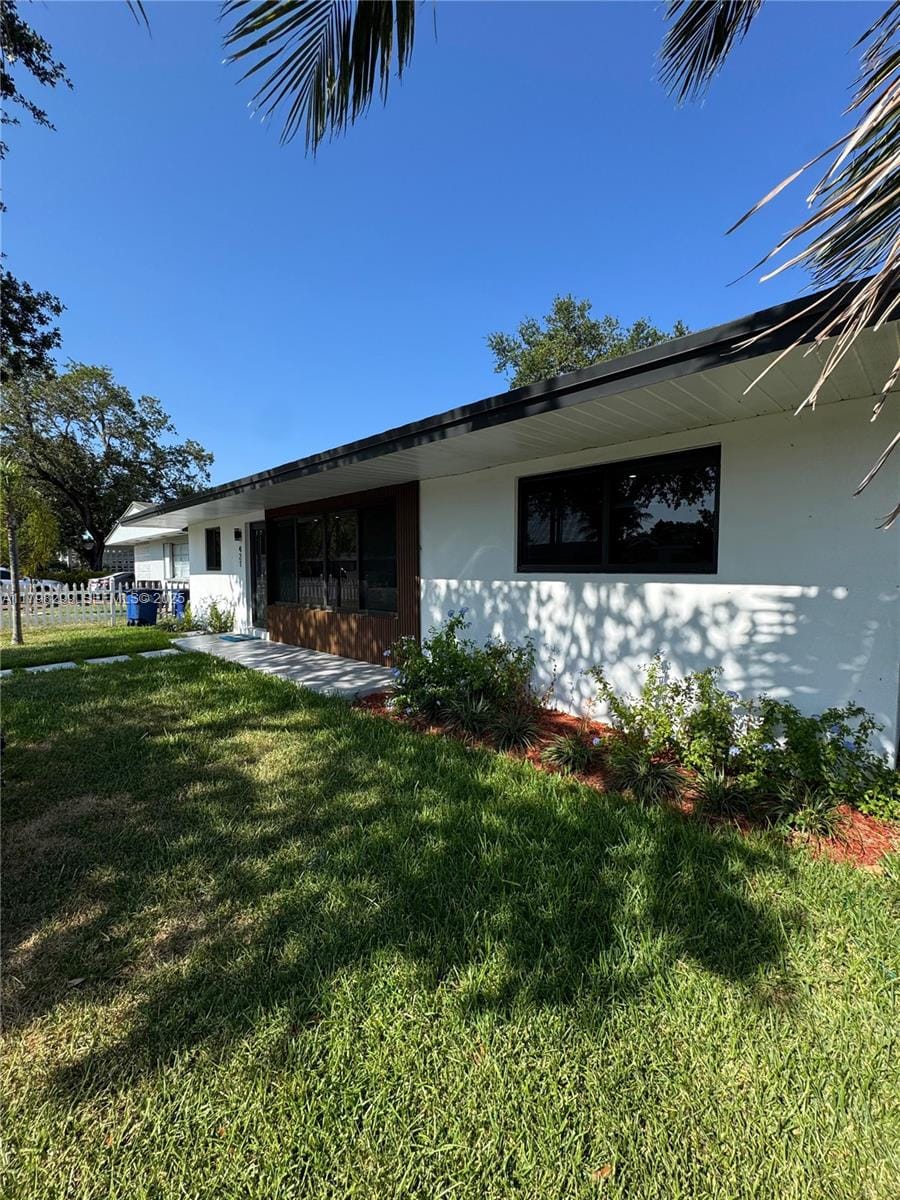 421 SW 11th Avenue, Hallandale Beach, FL 33009 photo 15