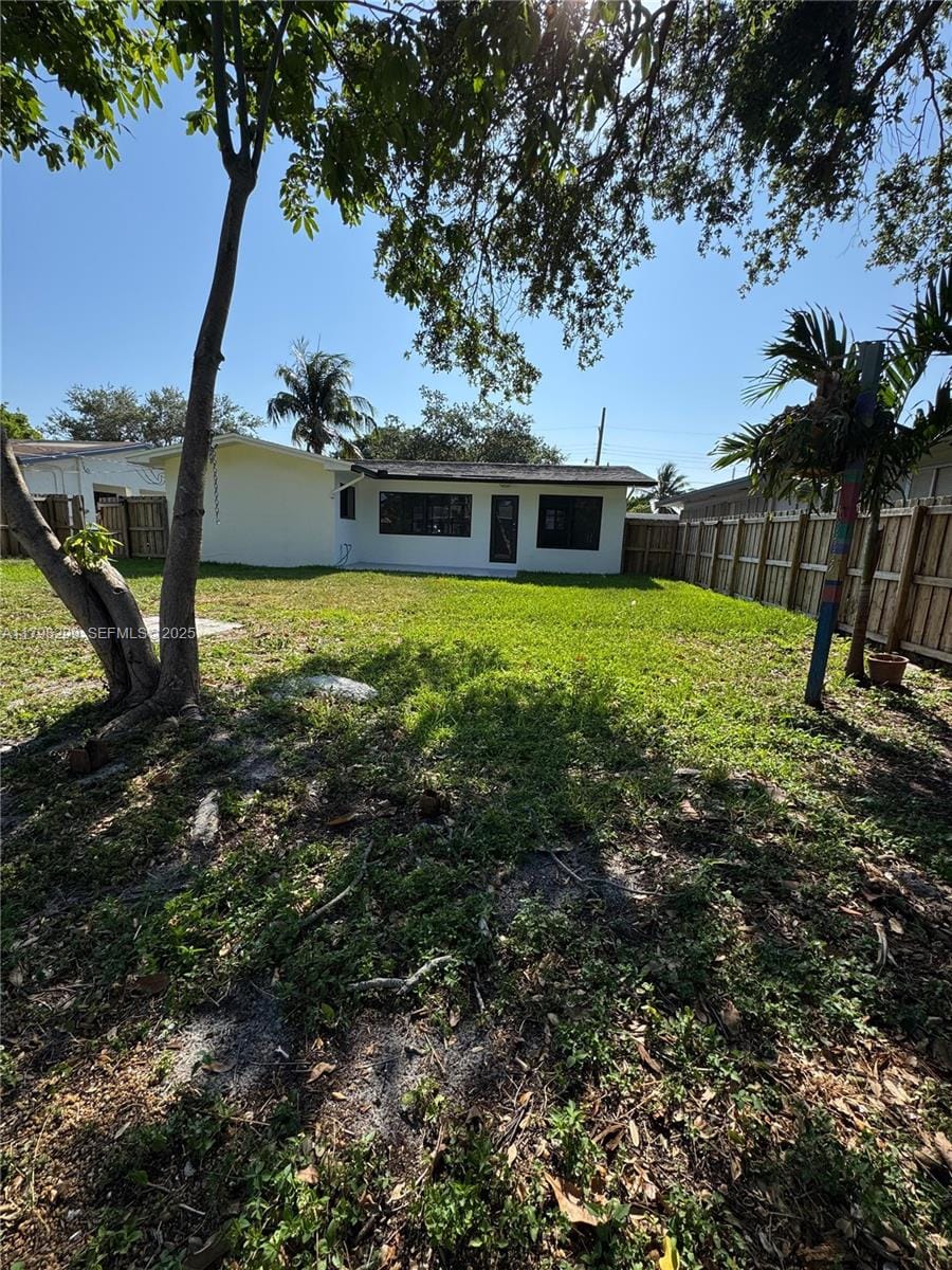 421 SW 11th Avenue, Hallandale Beach, FL 33009 photo 16