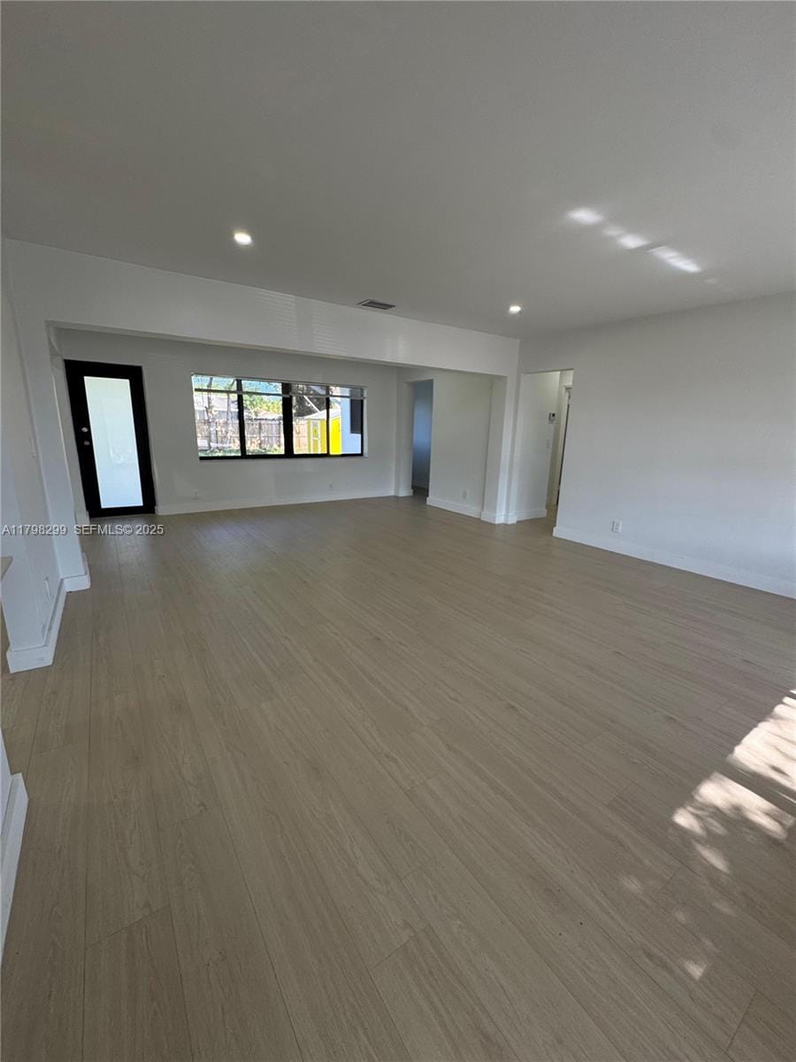 421 SW 11th Avenue, Hallandale Beach, FL 33009 photo 5