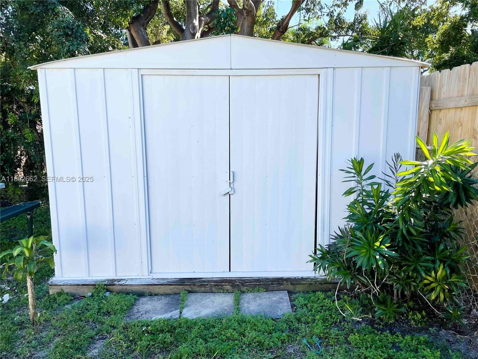 1980 NE 159th Street, North Miami Beach, FL 33162 photo 23