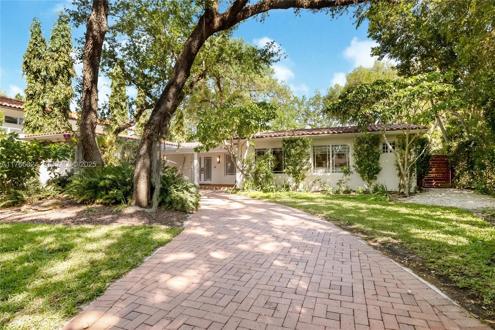 6481 SW 73rd Street, South Miami, FL 33143